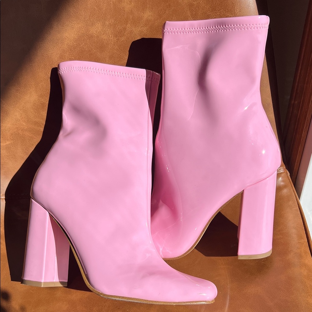 Steve Madden Pink Patent Heeled Boots